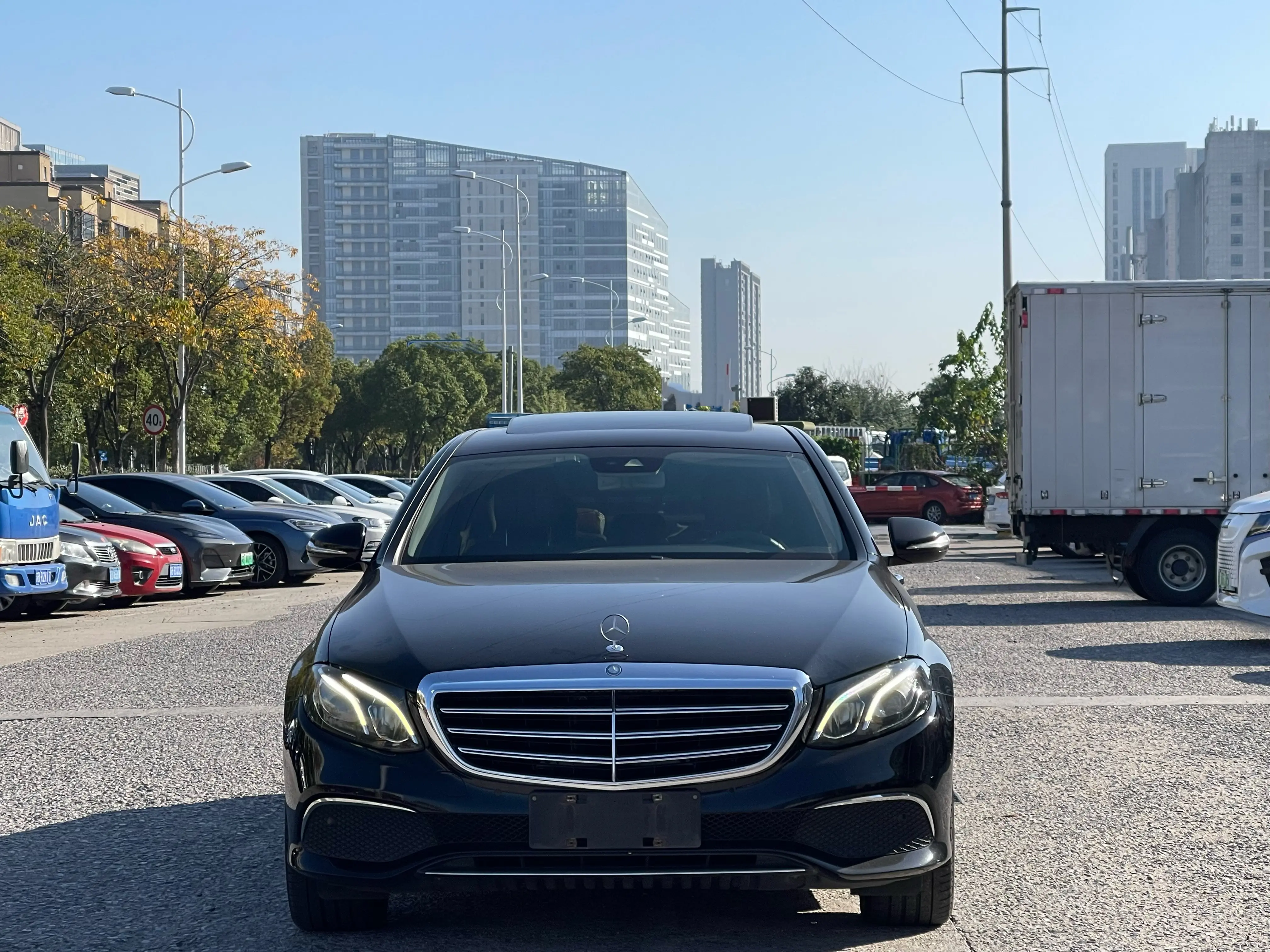 Mercedes-Benz E-Class  из Китая