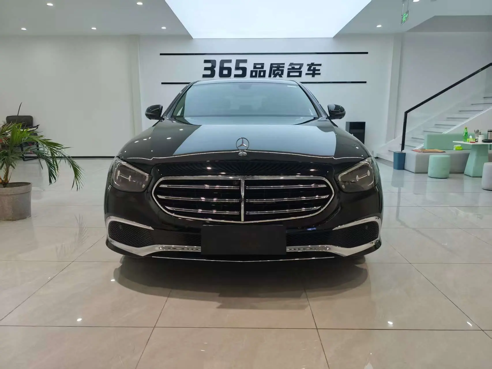 Mercedes-Benz E-Class  из Китая