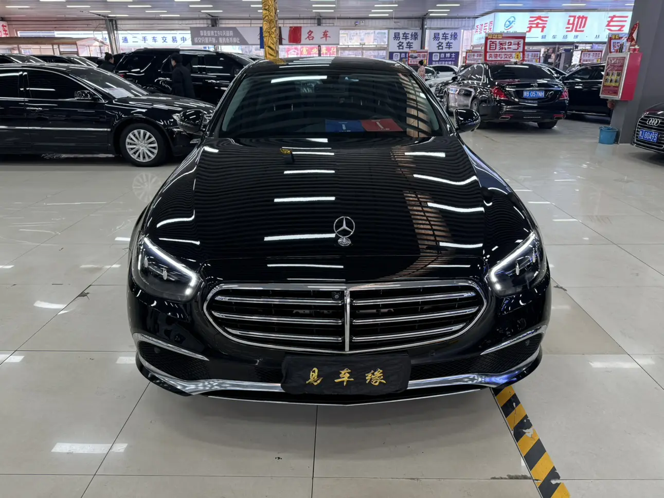 Mercedes-Benz E-Class  из Китая