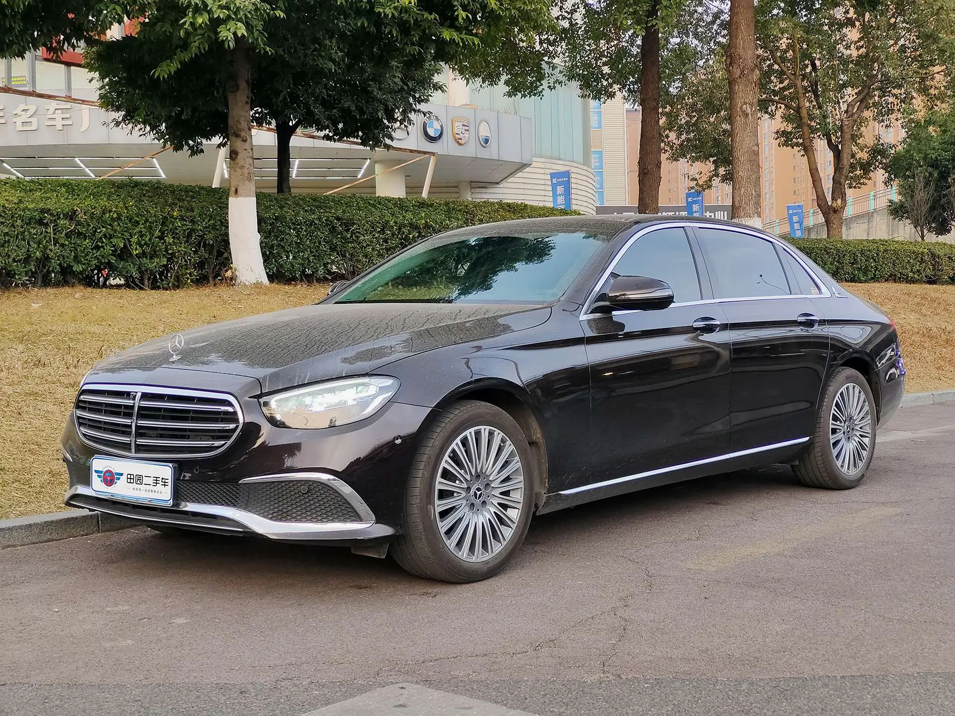 Mercedes-Benz E-Class  из Китая