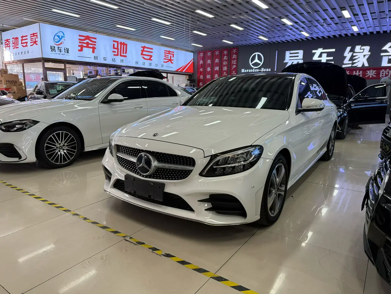 Mercedes-Benz Mercedes Benz C Class  из Китая