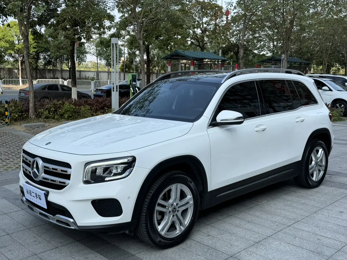 Mercedes-Benz GLB  из Китая