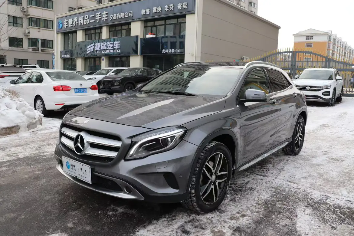 Mercedes-Benz GLA  из Китая