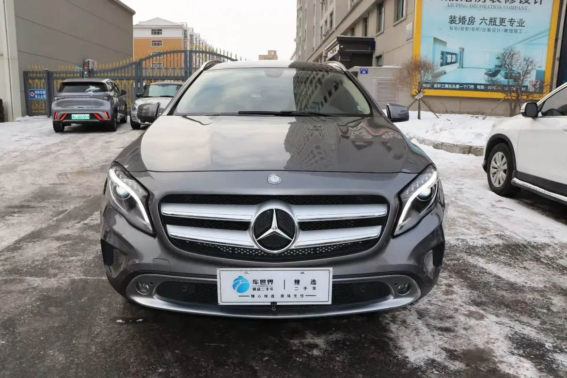 Mercedes-Benz GLA  из Китая
