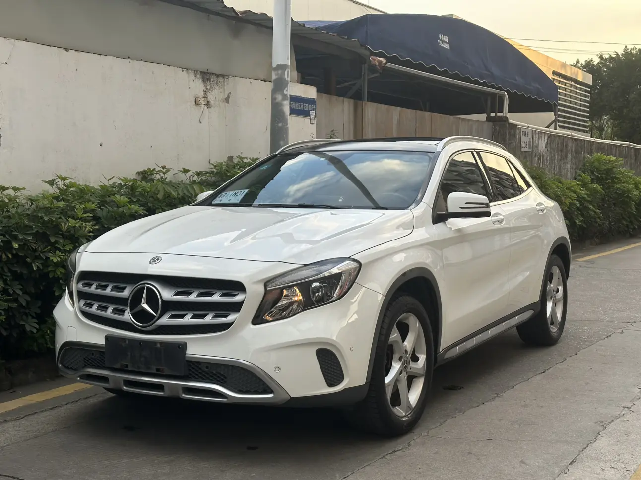 Mercedes-Benz GLA  из Китая