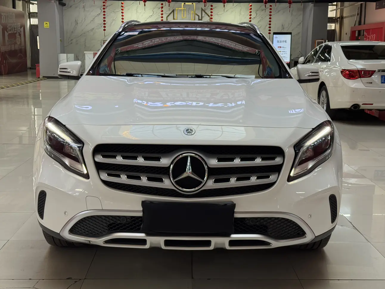 Mercedes-Benz GLA  из Китая