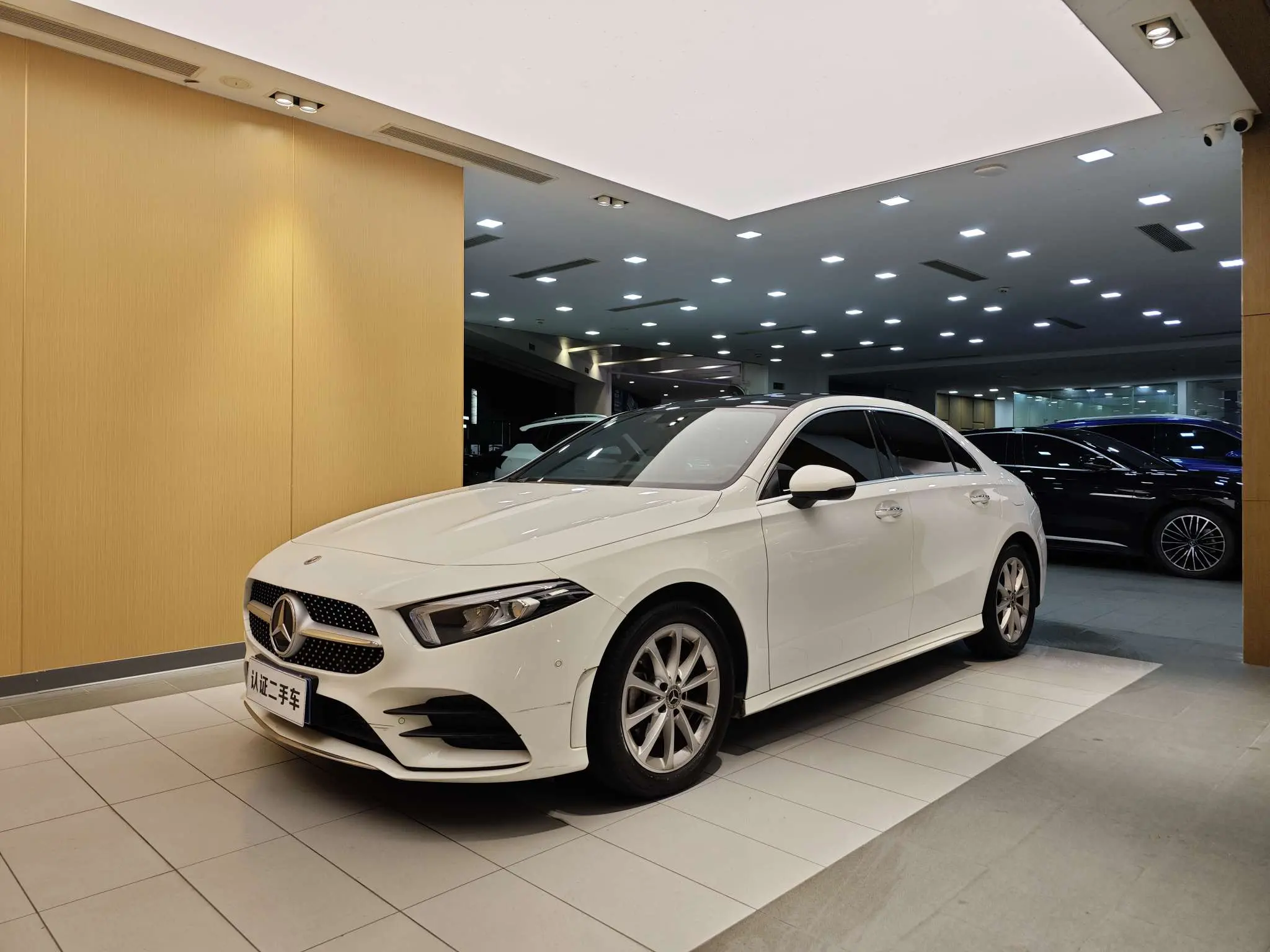 Mercedes-Benz Mercedes Benz A Class  из Китая