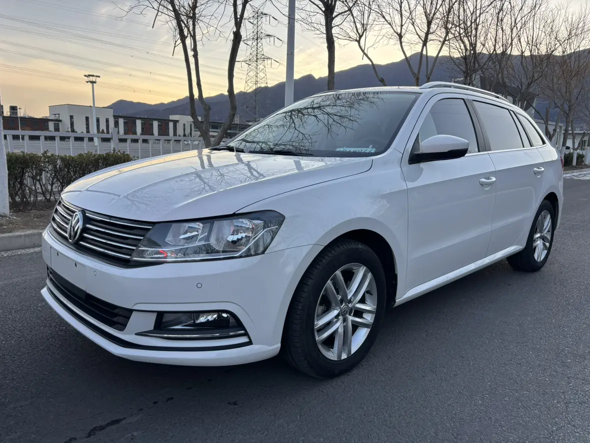 Volkswagen Langxing  из Китая