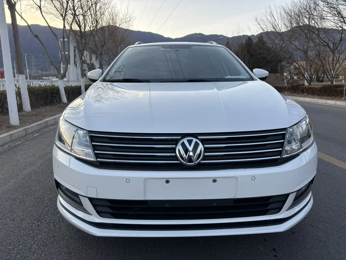 Volkswagen Langxing  из Китая