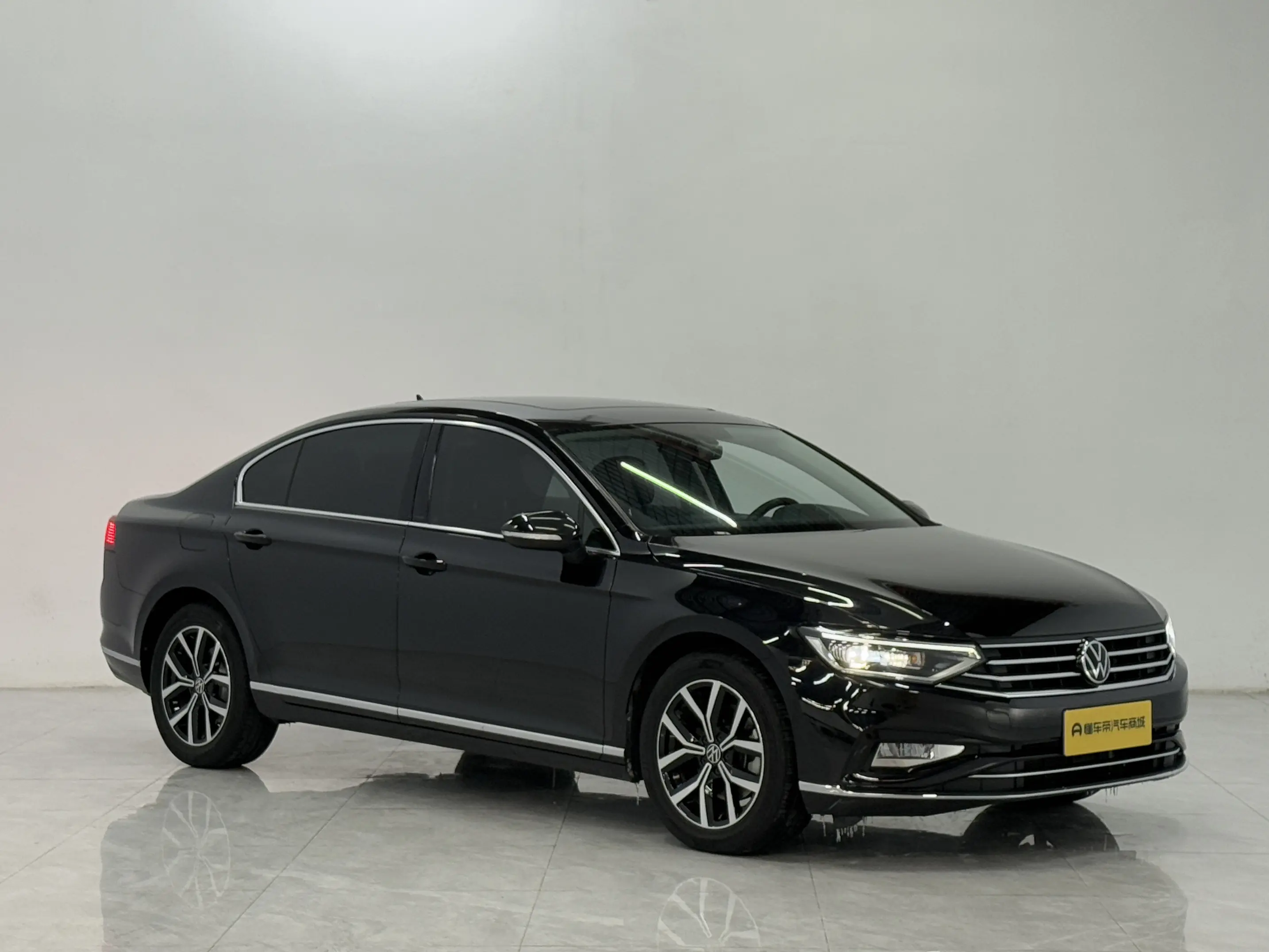 Volkswagen Magotan  из Китая