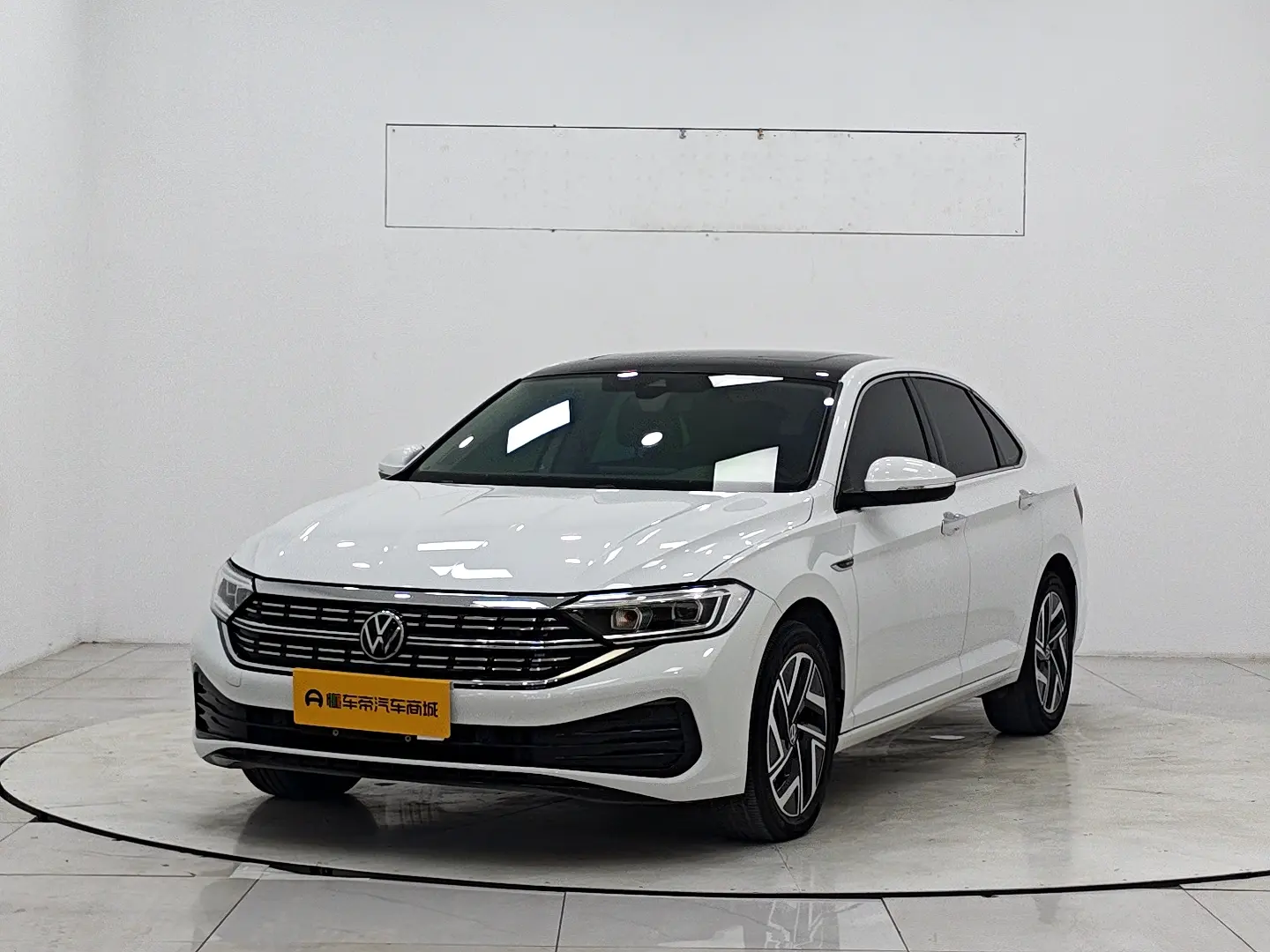 Volkswagen Sagitar  из Китая