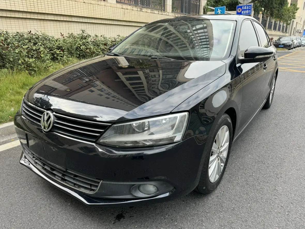 Volkswagen Sagitar  из Китая