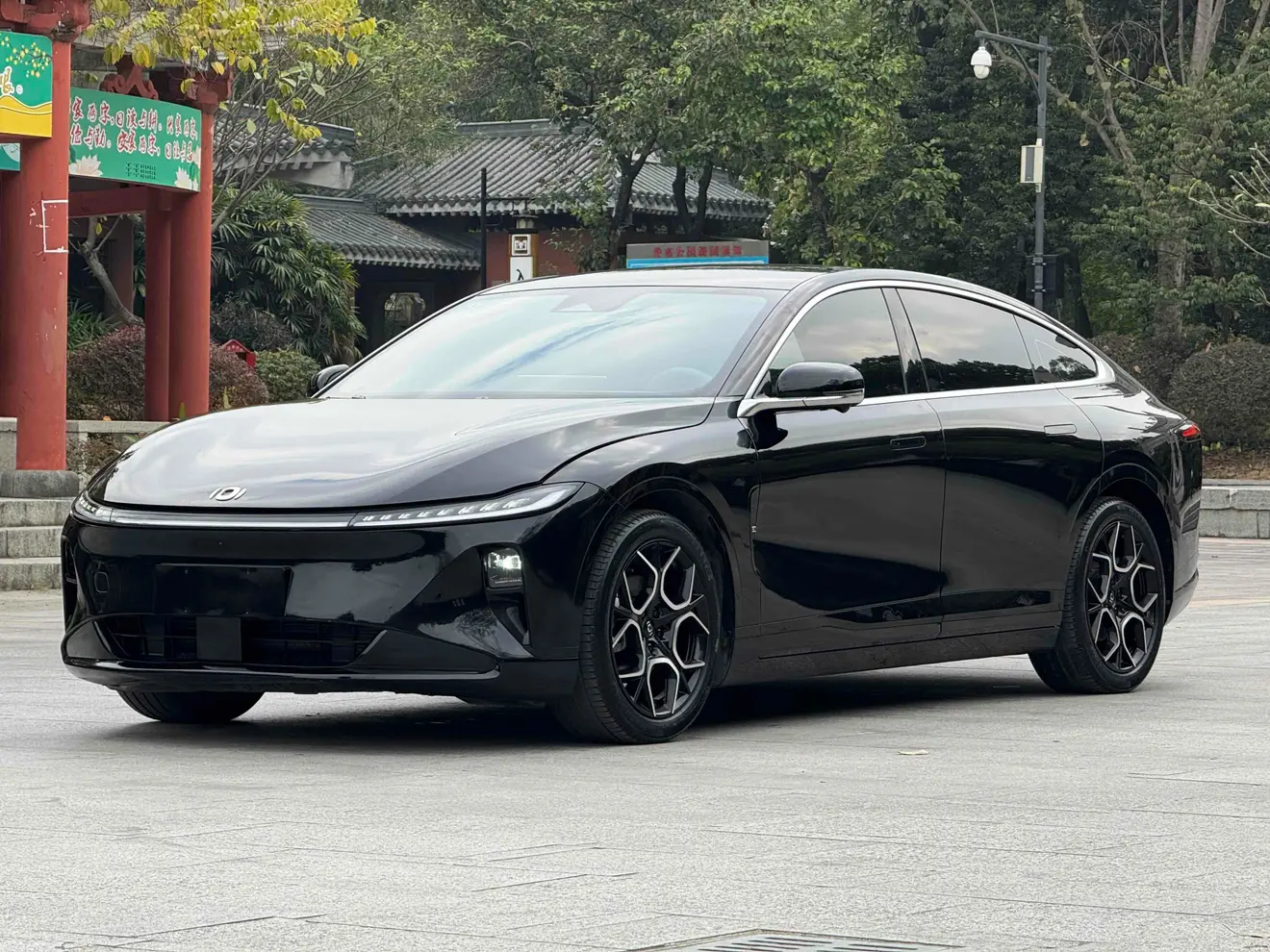 Changan Qiyuan A07  из Китая