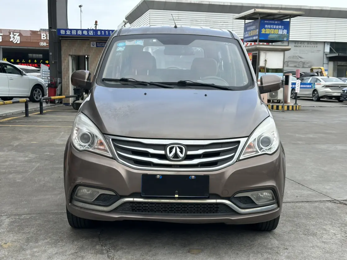 BAIC Weiwang M30  из Китая
