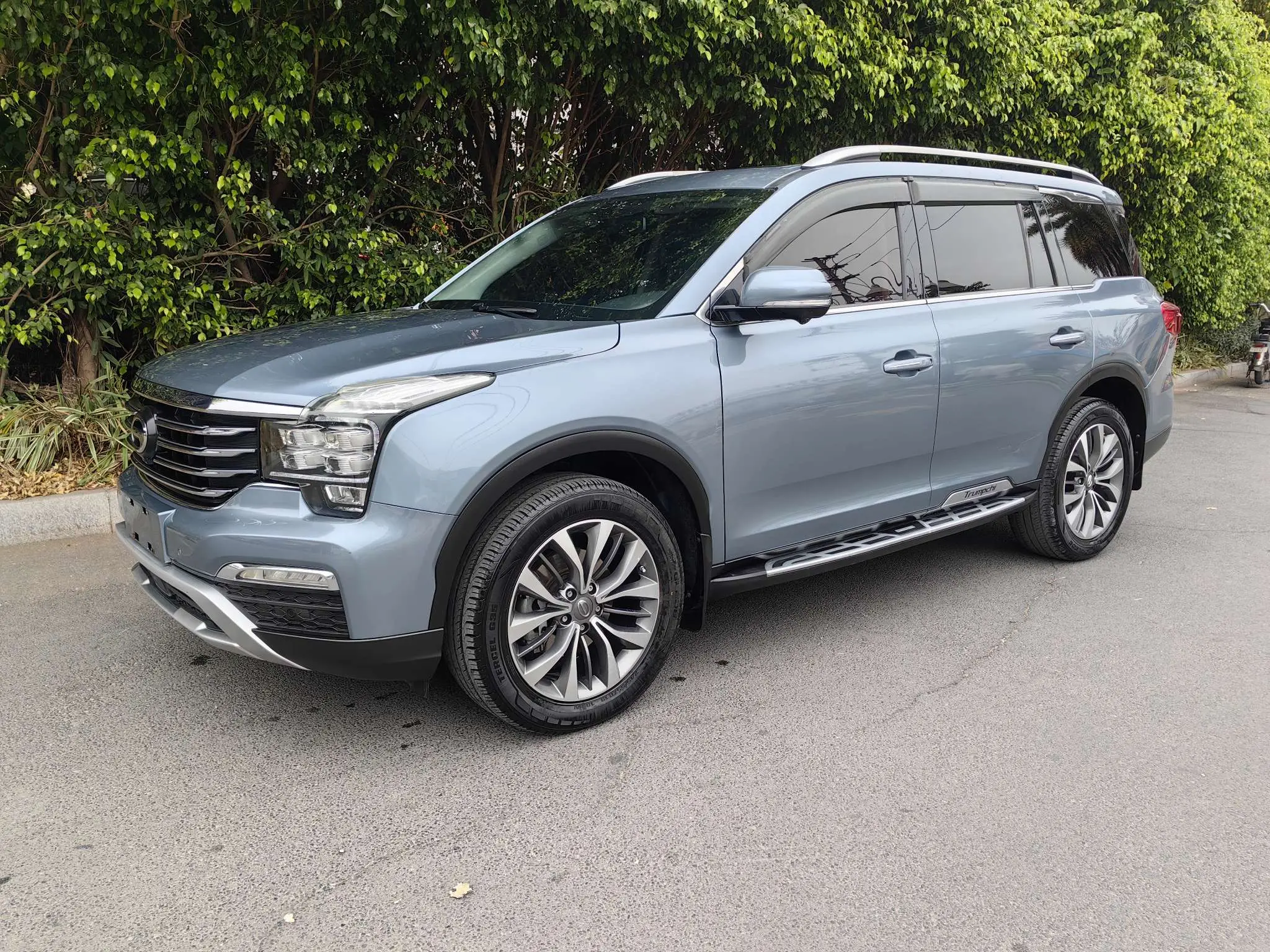GAC Trumpchi GS8  из Китая