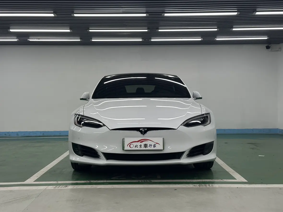 Tesla Model S  из Китая