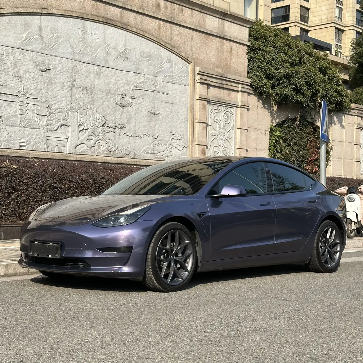 Tesla Model 3  из Китая