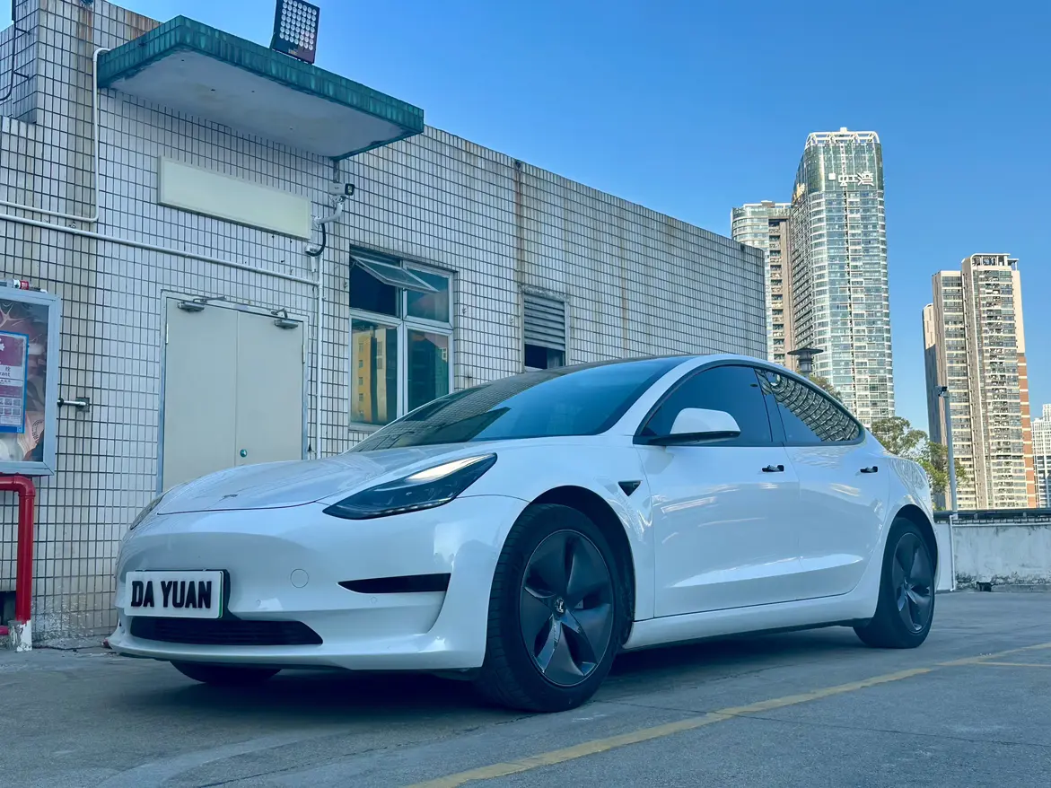 Tesla Model 3  из Китая