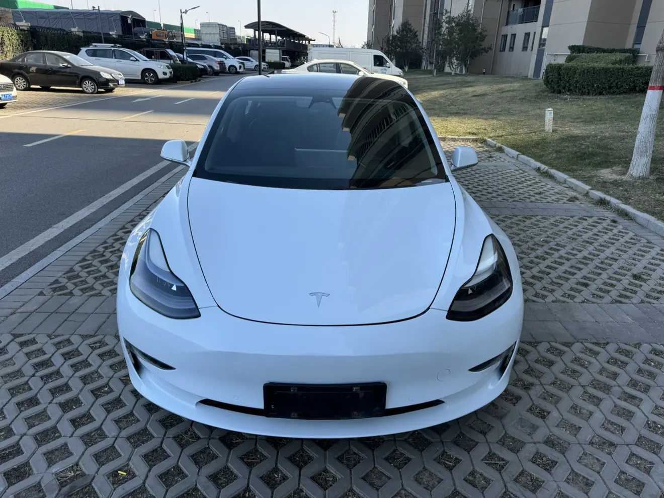 Tesla Model 3  из Китая