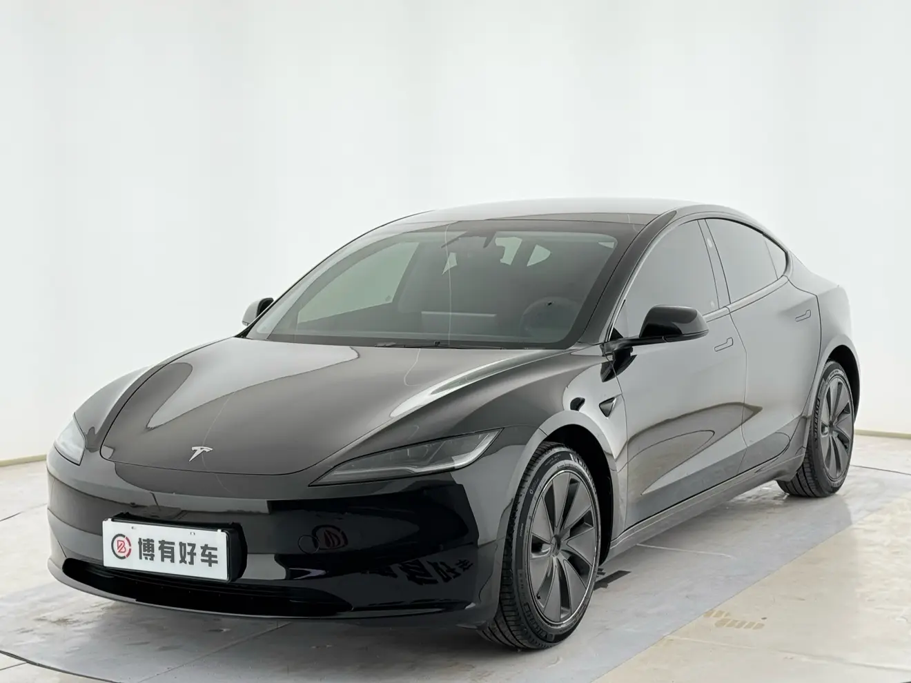 Tesla Model 3  из Китая