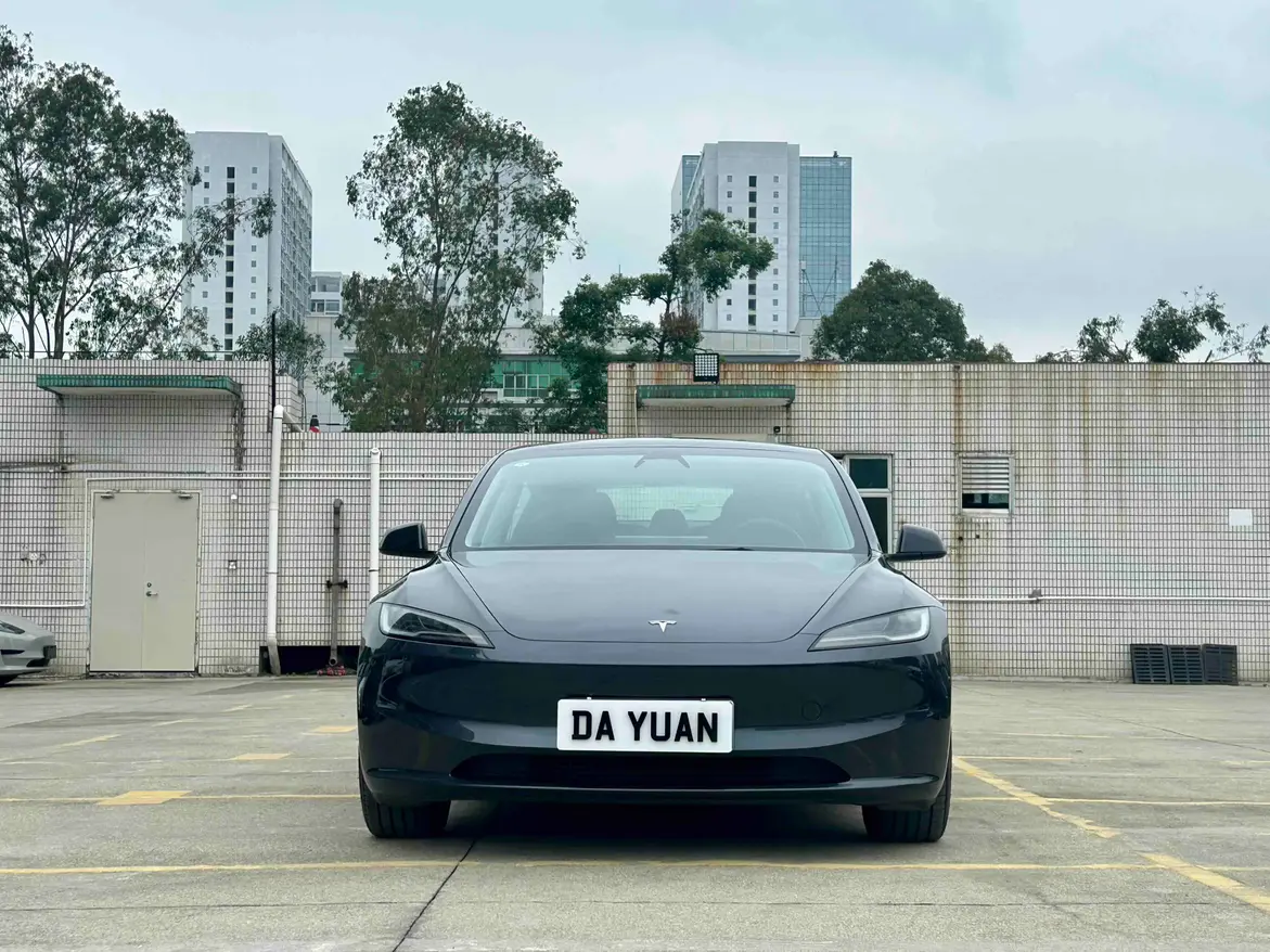 Tesla Model 3  из Китая