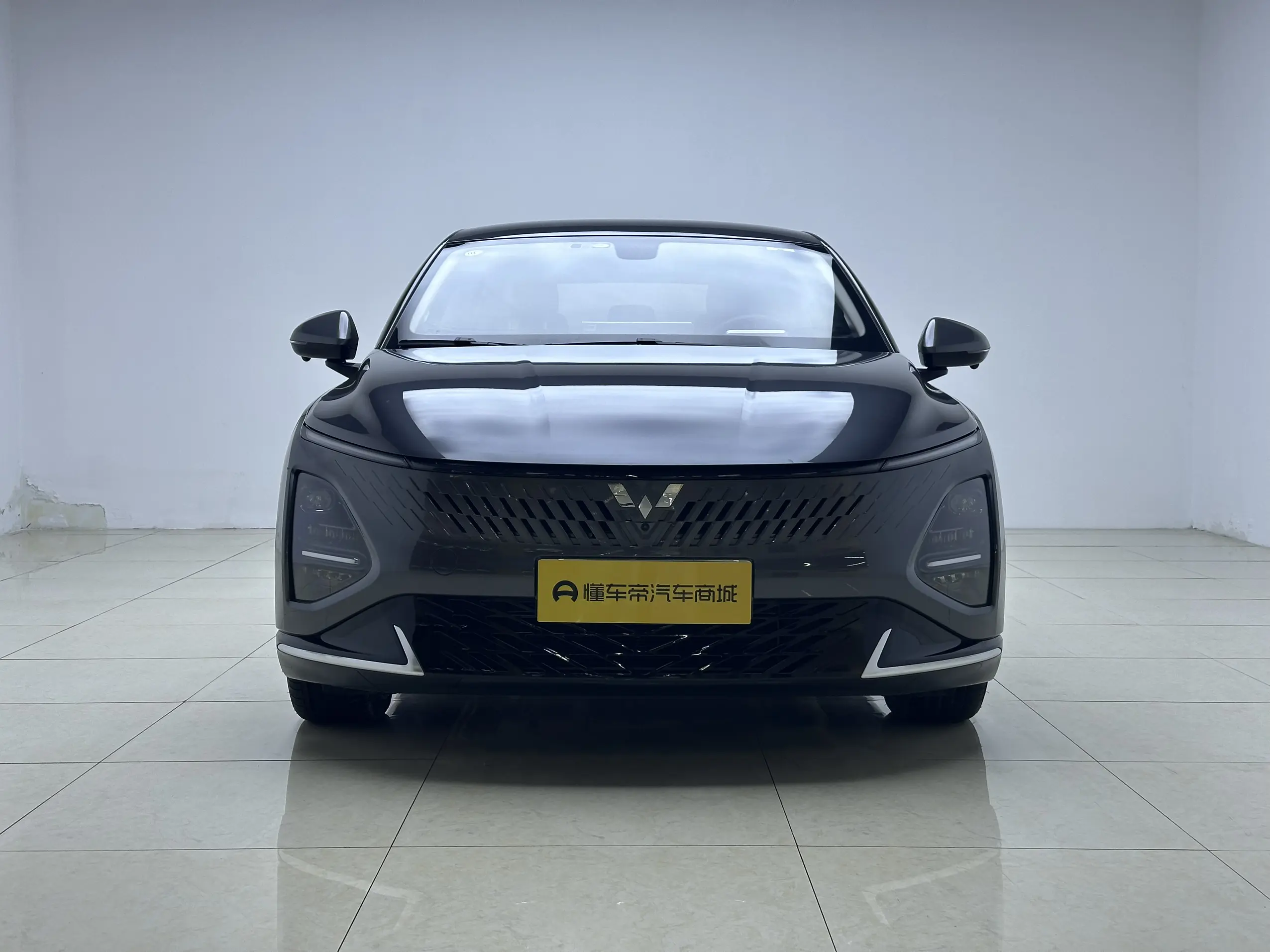 Wuling Starlight PHEV  из Китая