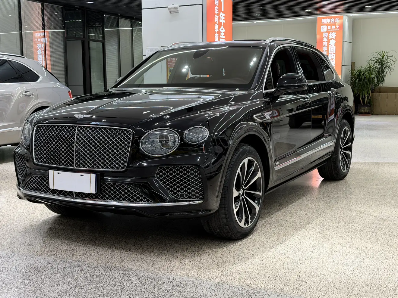 Bentley Bentayga  из Китая