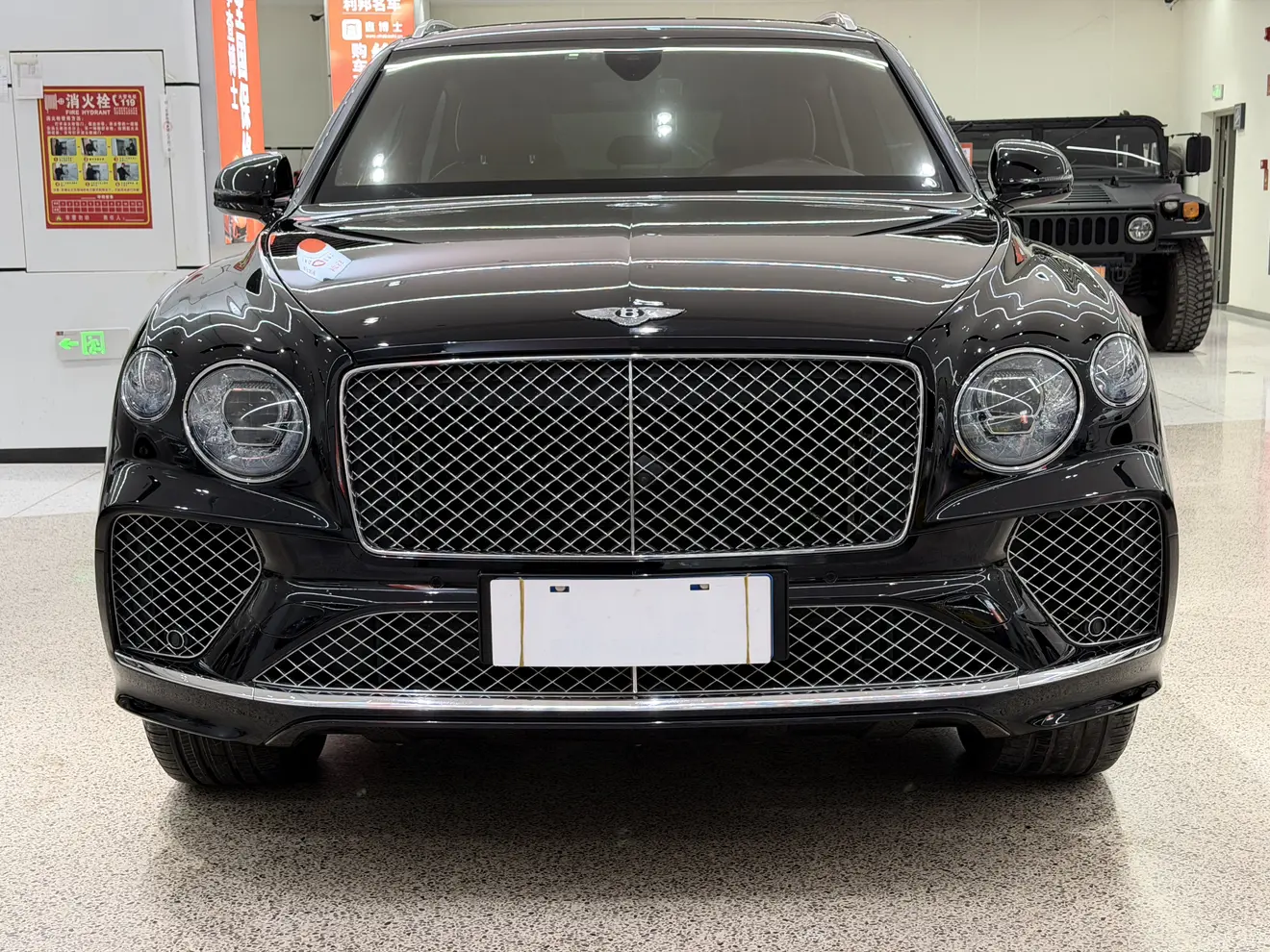 Bentley Bentayga  из Китая