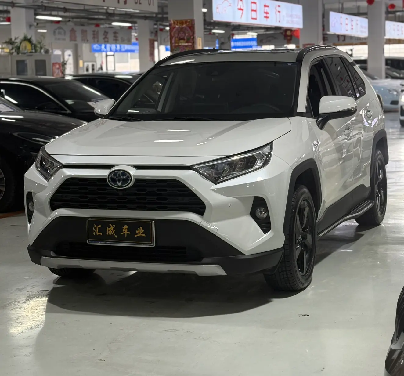 Toyota RAV4  из Китая