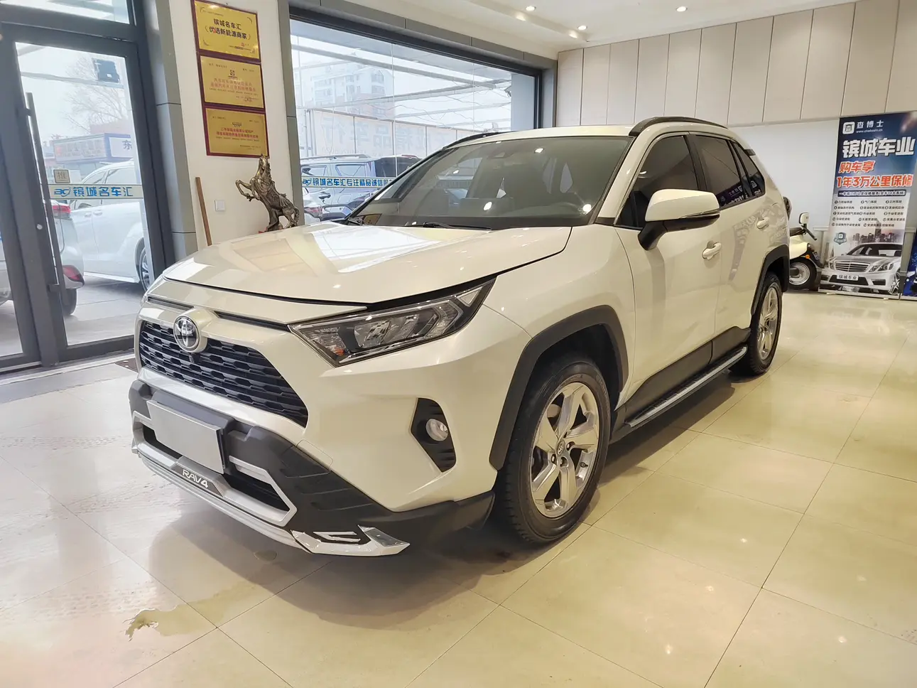 Toyota RAV4  из Китая