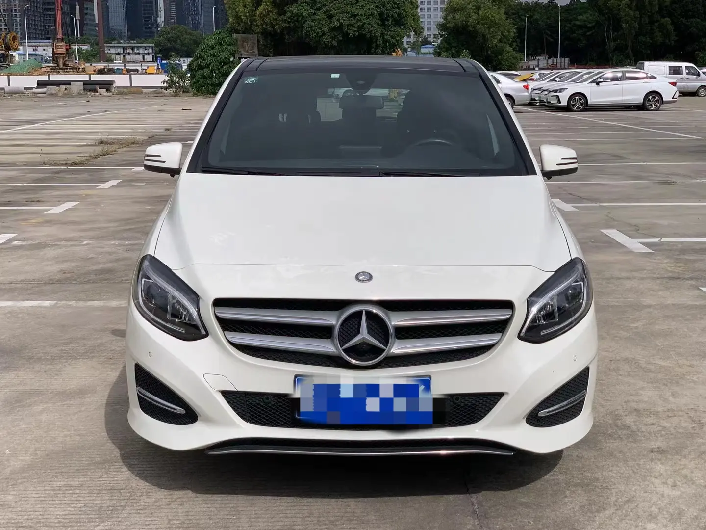 Mercedes-Benz Mercedes Benz B Class  из Китая