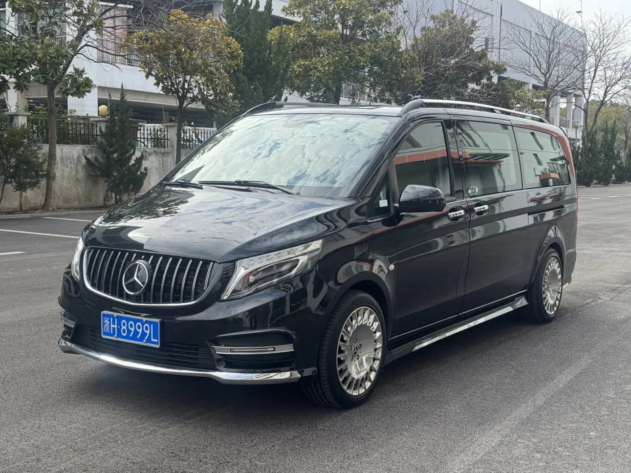 Mercedes-Benz Vito  из Китая