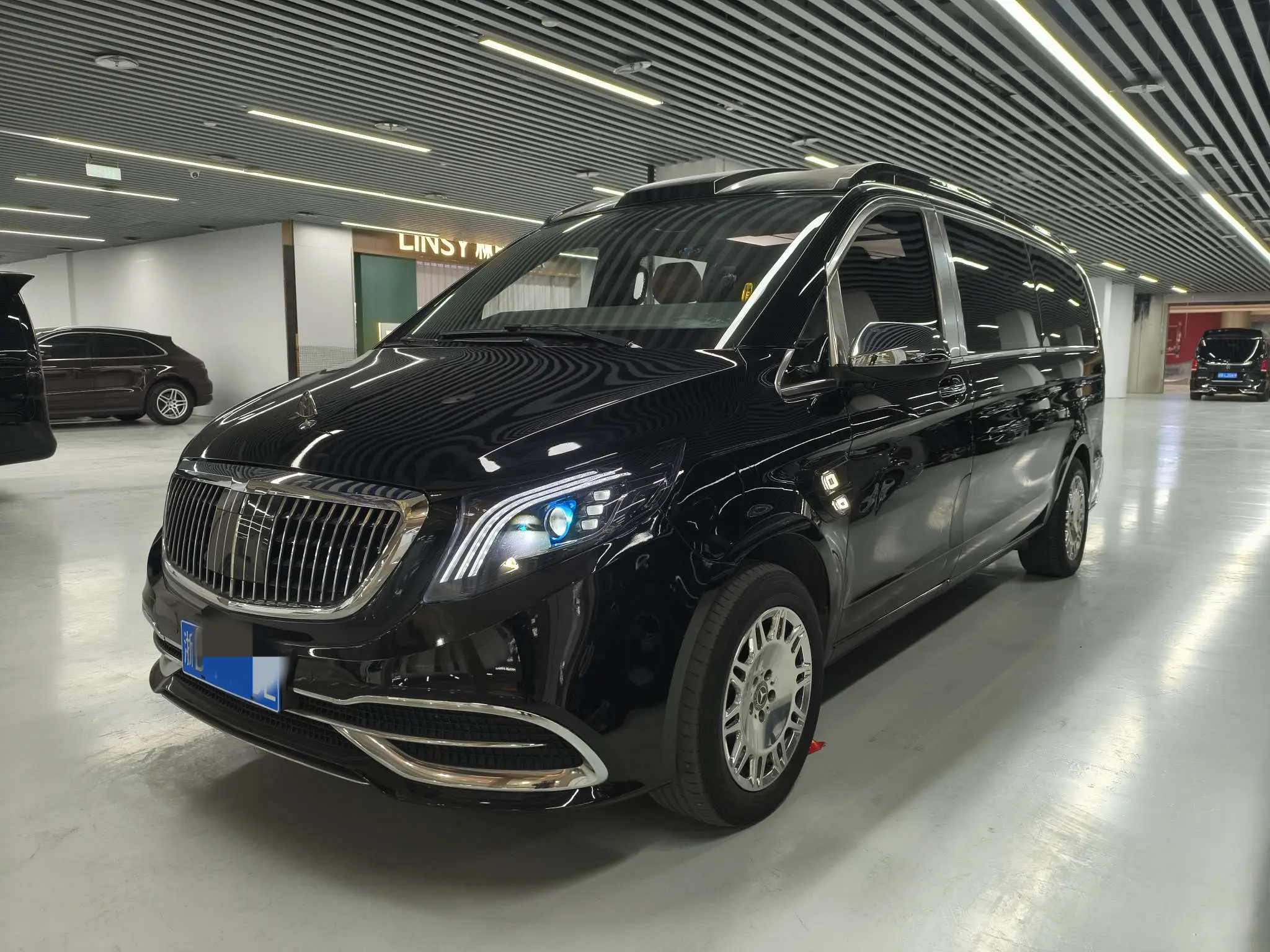 Mercedes-Benz Vito  из Китая