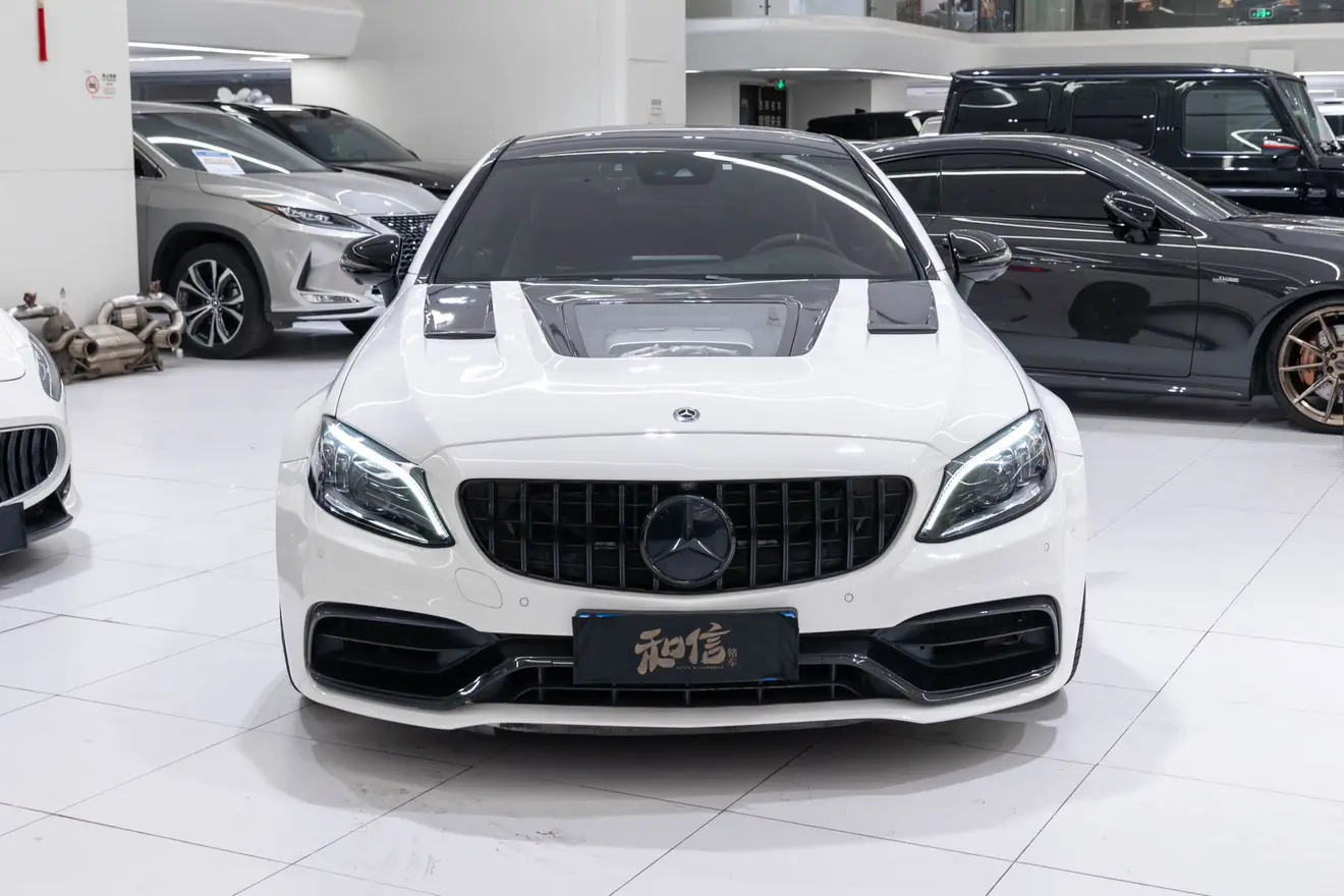 Mercedes-Benz C-Class AMG  из Китая