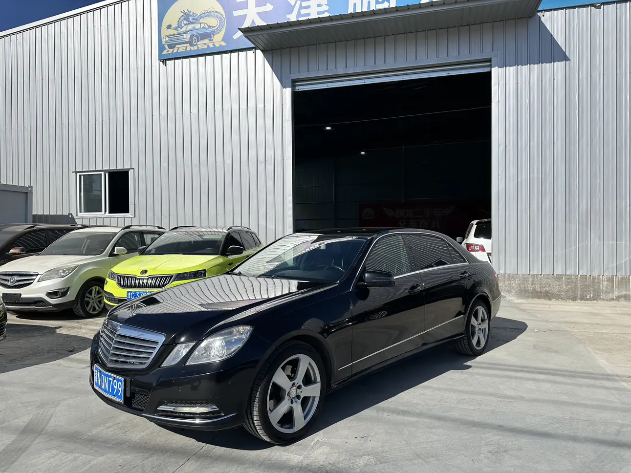 Mercedes-Benz E-Class  из Китая