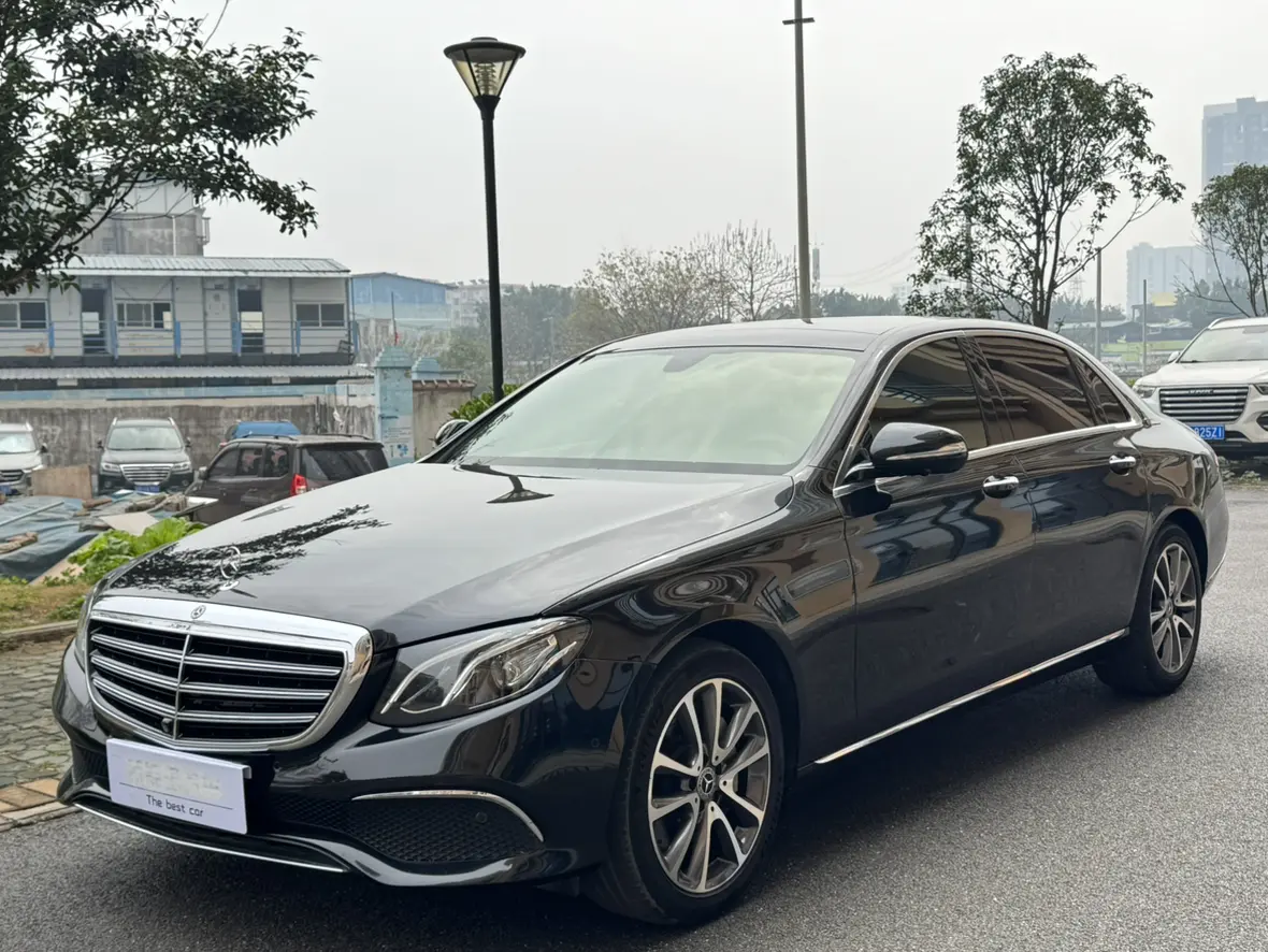 Mercedes-Benz E-Class  из Китая
