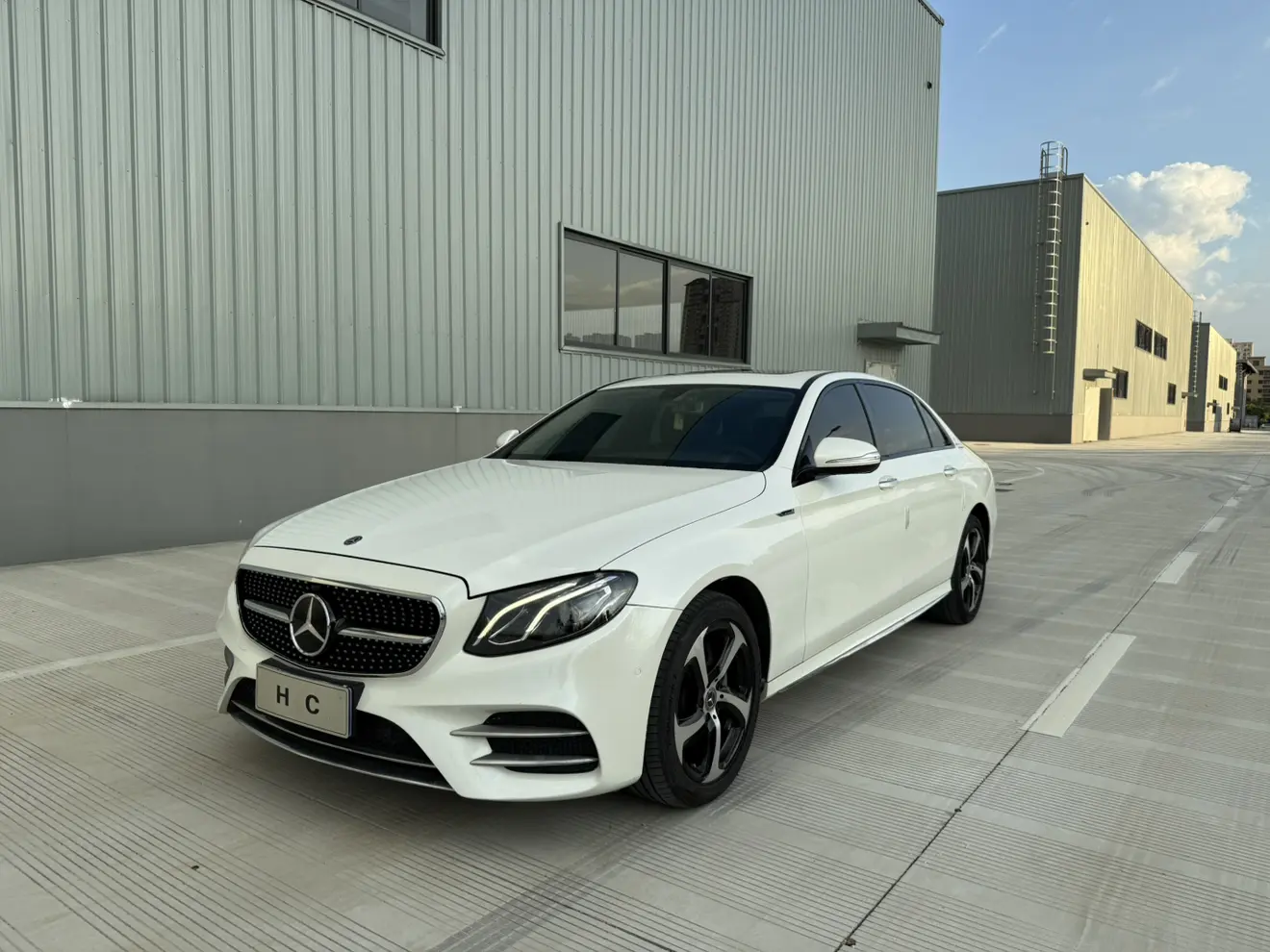 Mercedes-Benz E-Class  из Китая