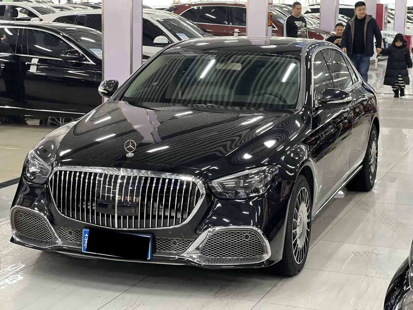 Mercedes-Benz E-Class  из Китая