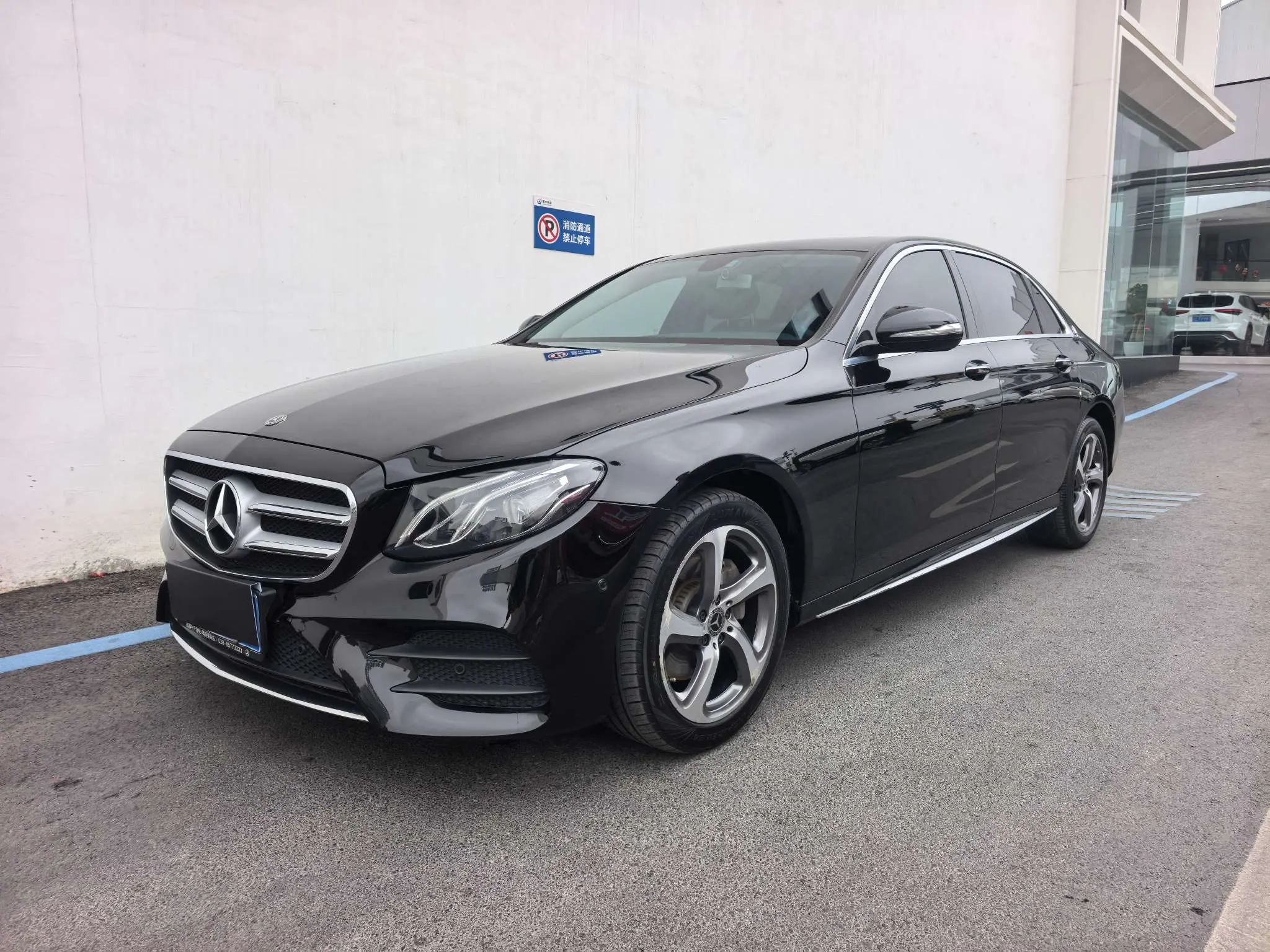 Mercedes-Benz E-Class  из Китая