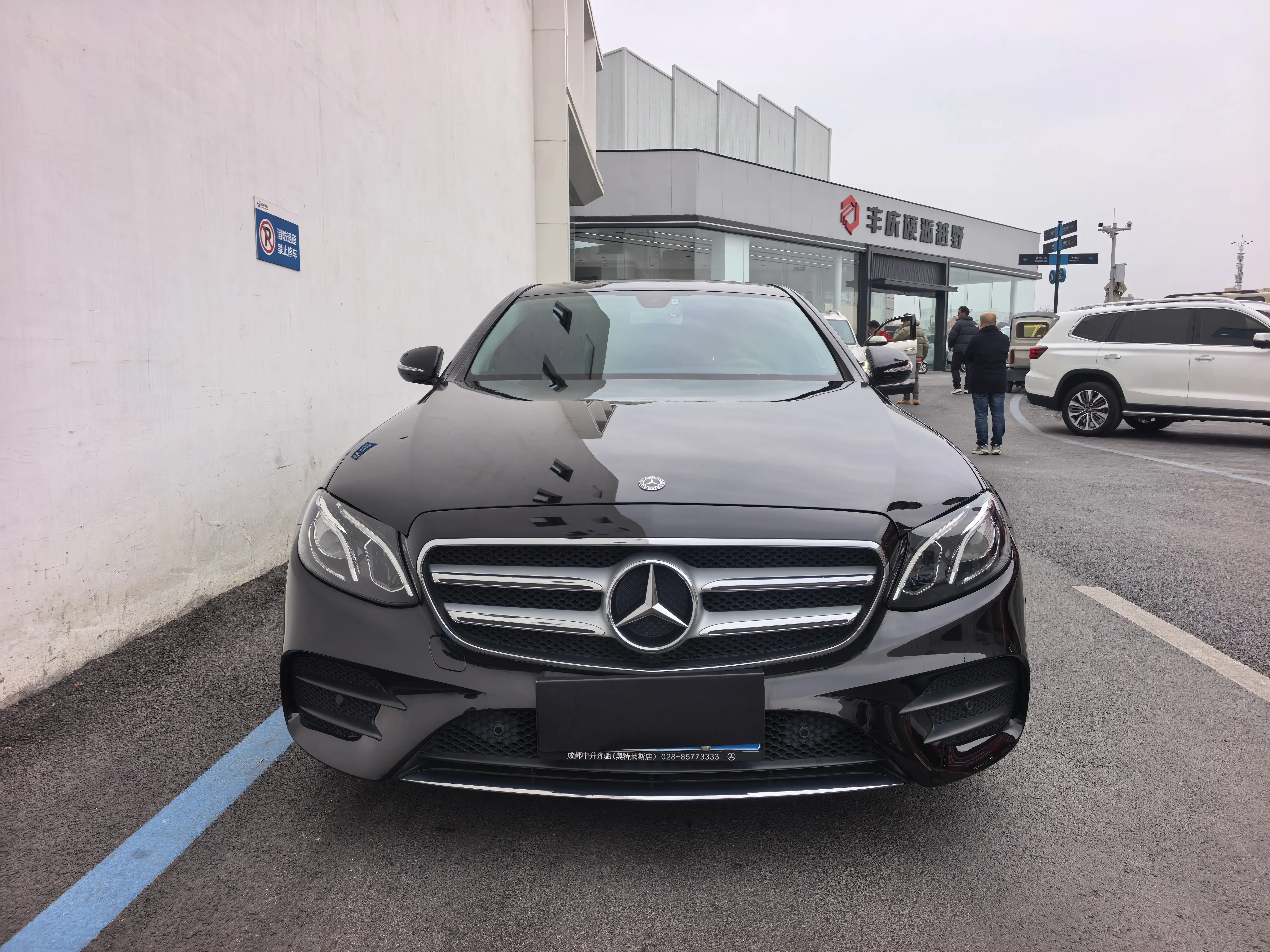 Mercedes-Benz E-Class  из Китая