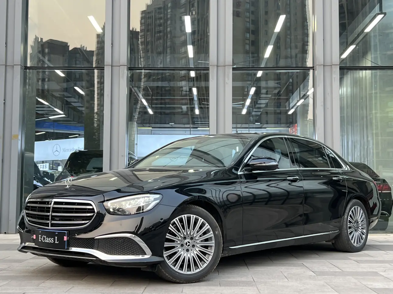Mercedes-Benz E-Class  из Китая