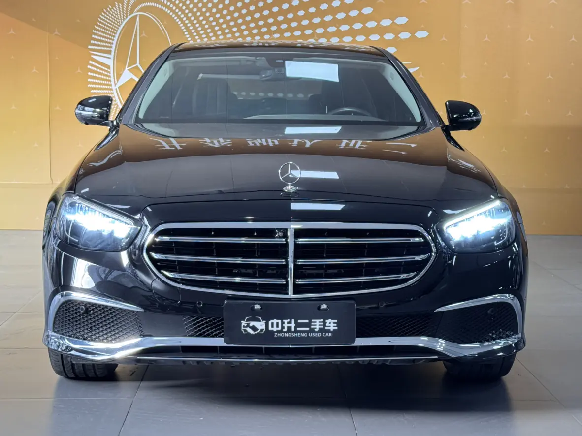 Mercedes-Benz E-Class  из Китая