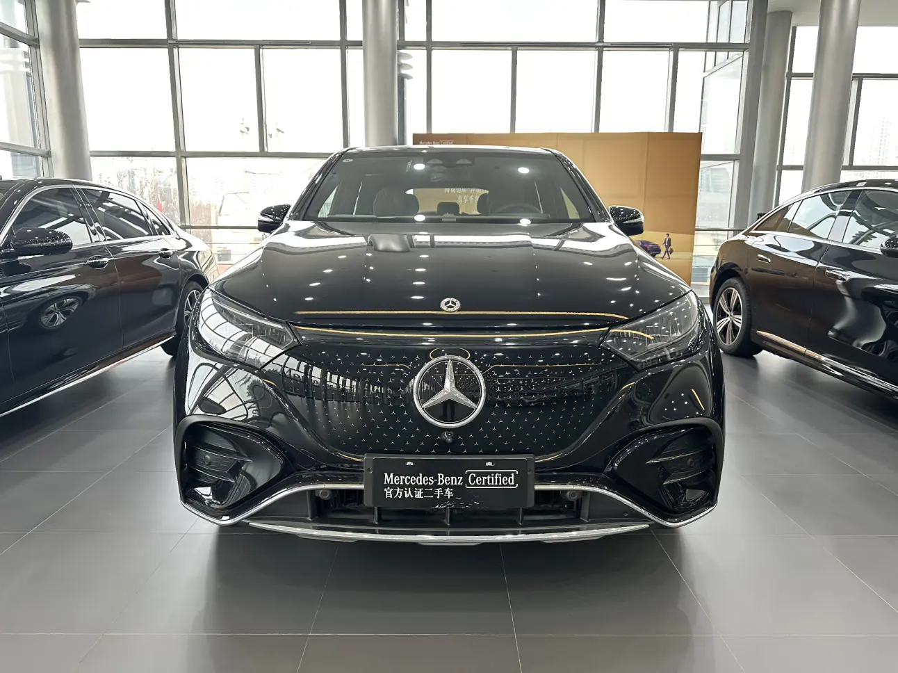 Mercedes-Benz EQE SUV  из Китая