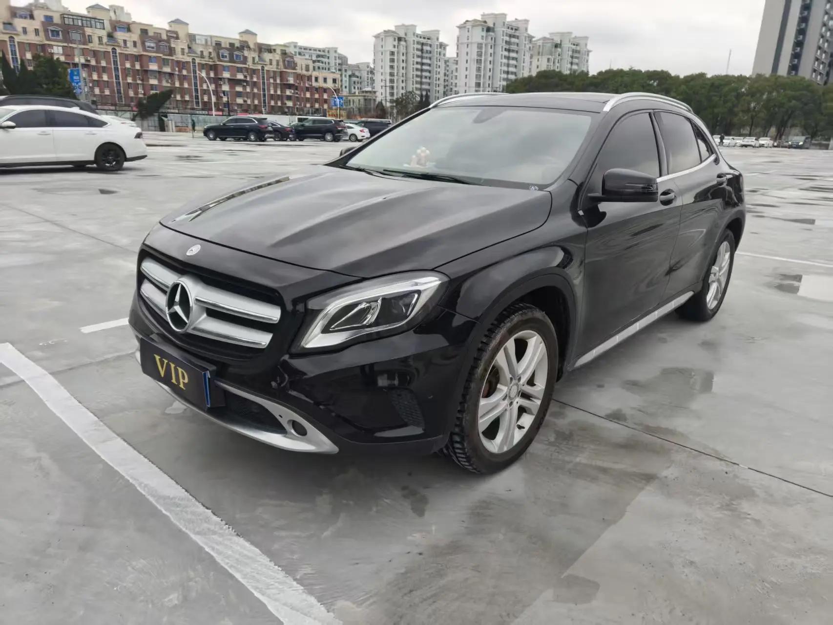 Mercedes-Benz GLA  из Китая