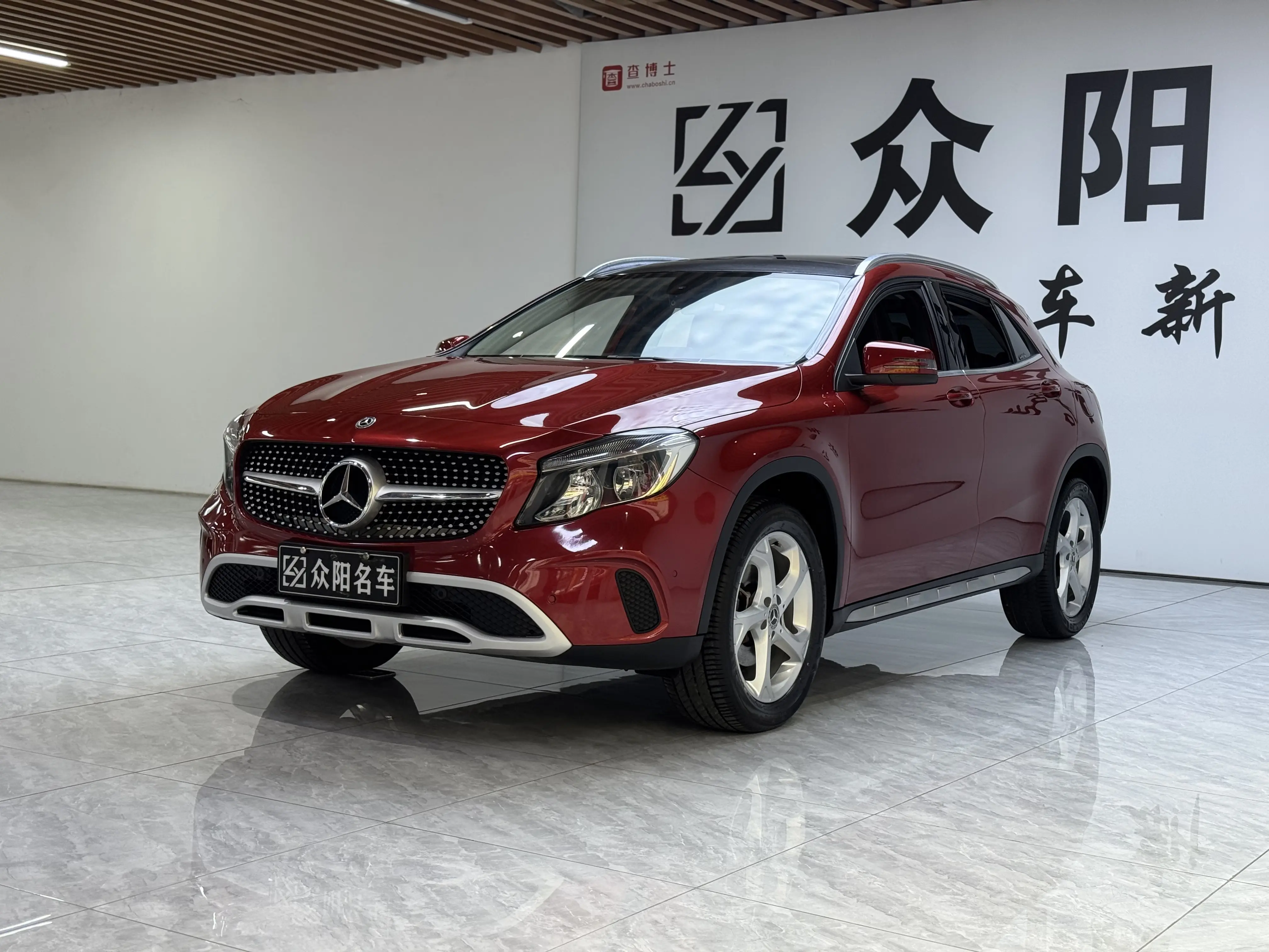 Mercedes-Benz GLA  из Китая