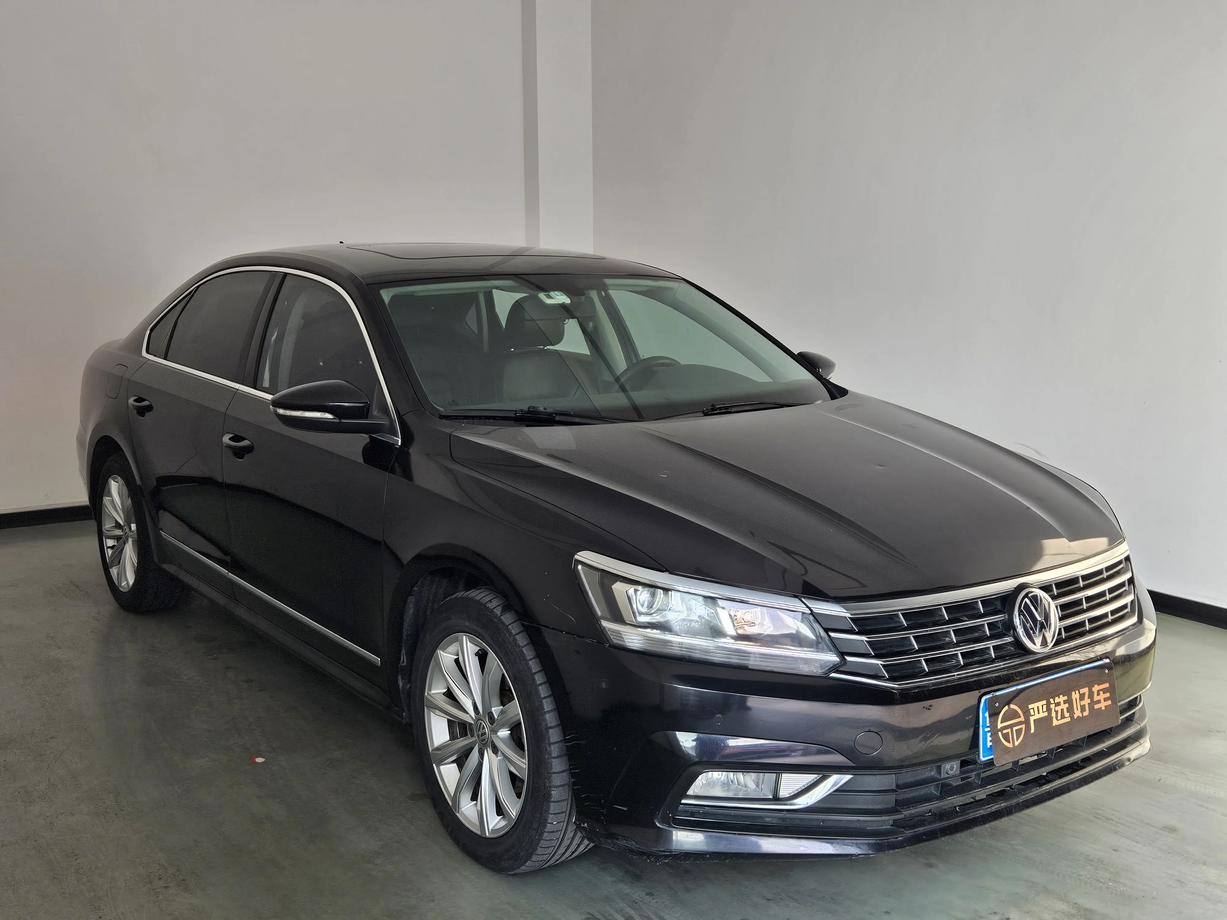 Volkswagen Passat  из Китая