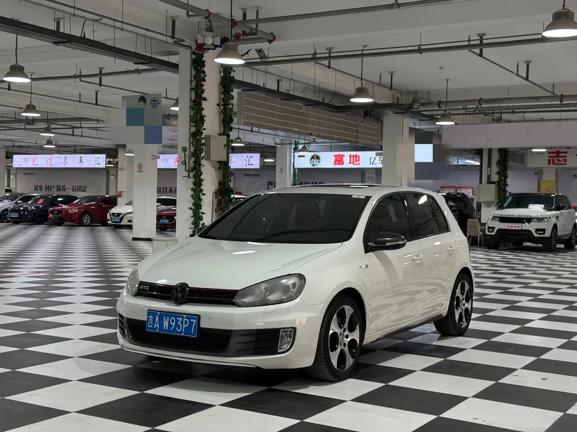 Volkswagen Golf GTI  из Китая