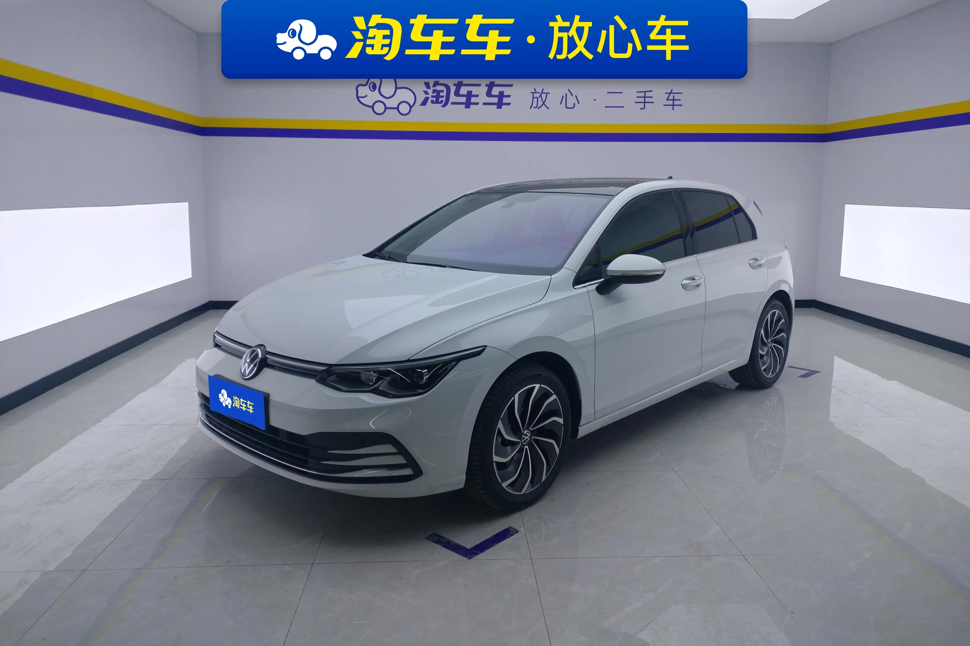 Volkswagen Golf  из Китая