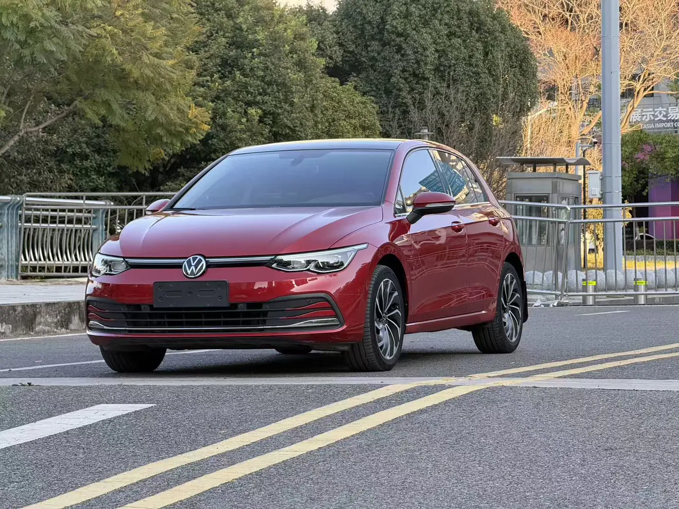 Volkswagen Golf  из Китая