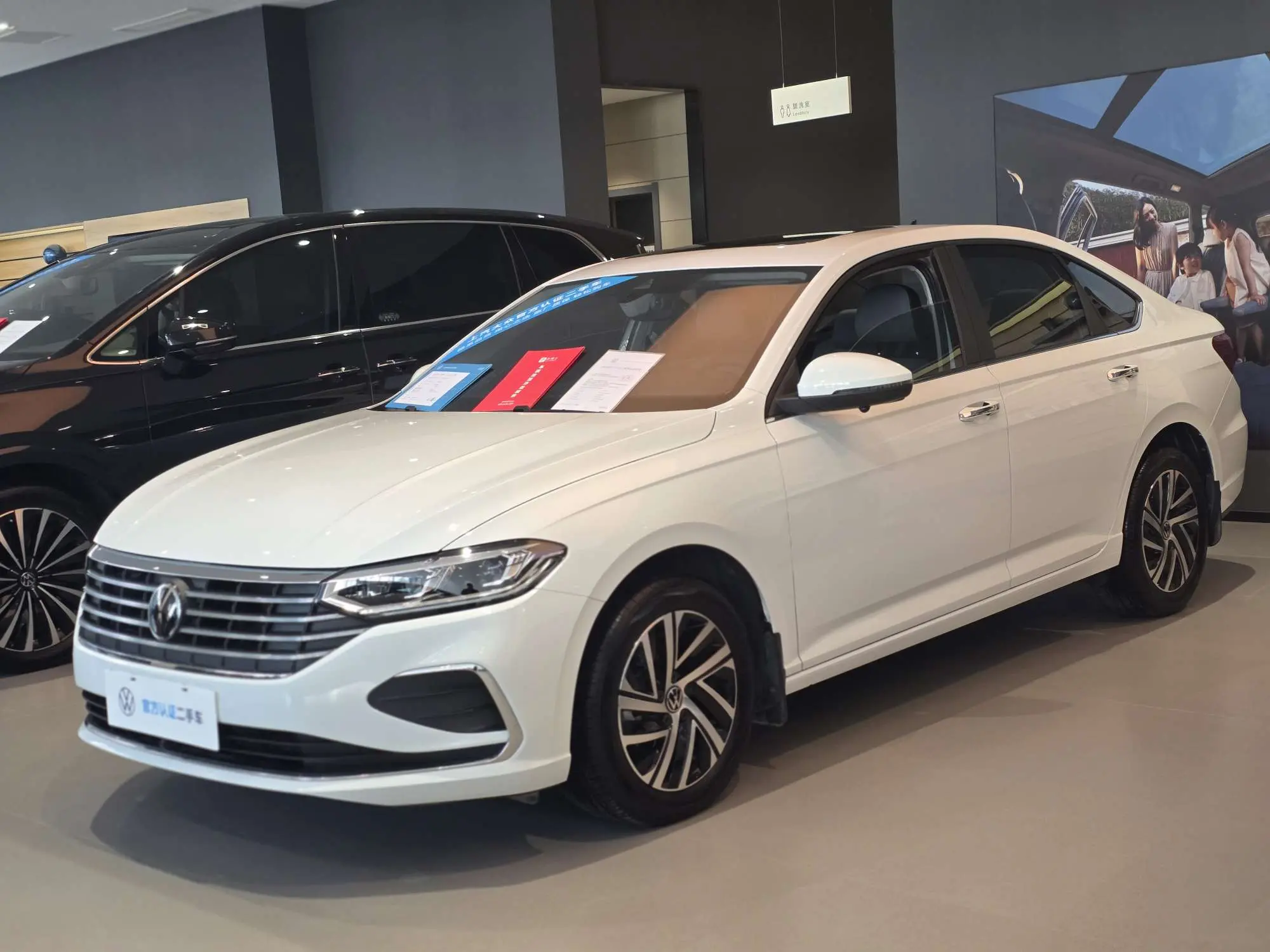 Volkswagen Lavida  из Китая